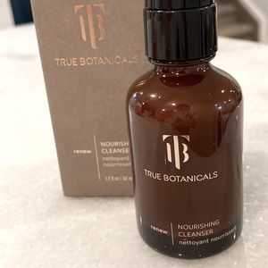 True Botanicals Renew Nourishing Cleanser